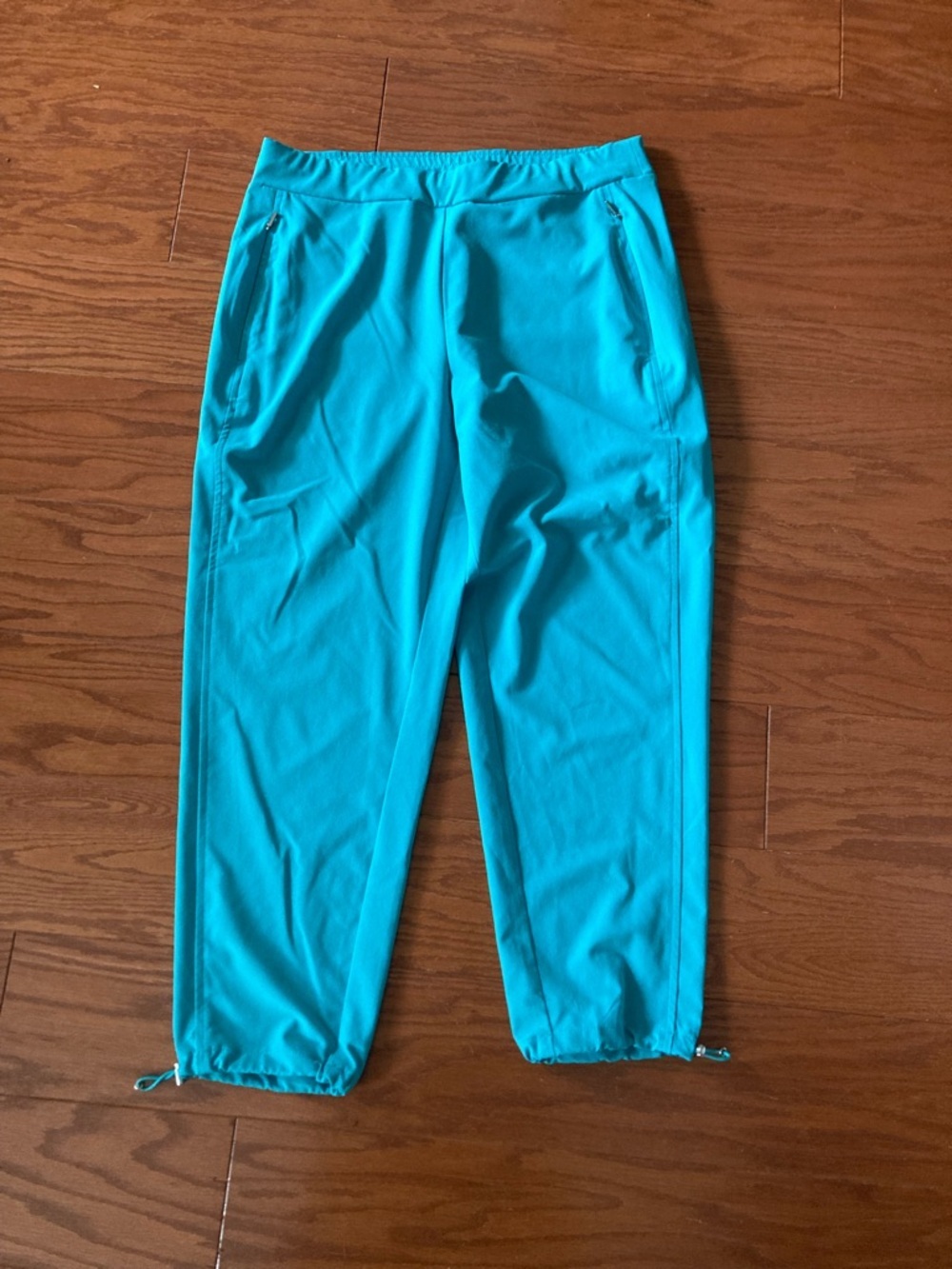 CHICO’S Size 0 US 4 Teal pull on zipper closure front pockets